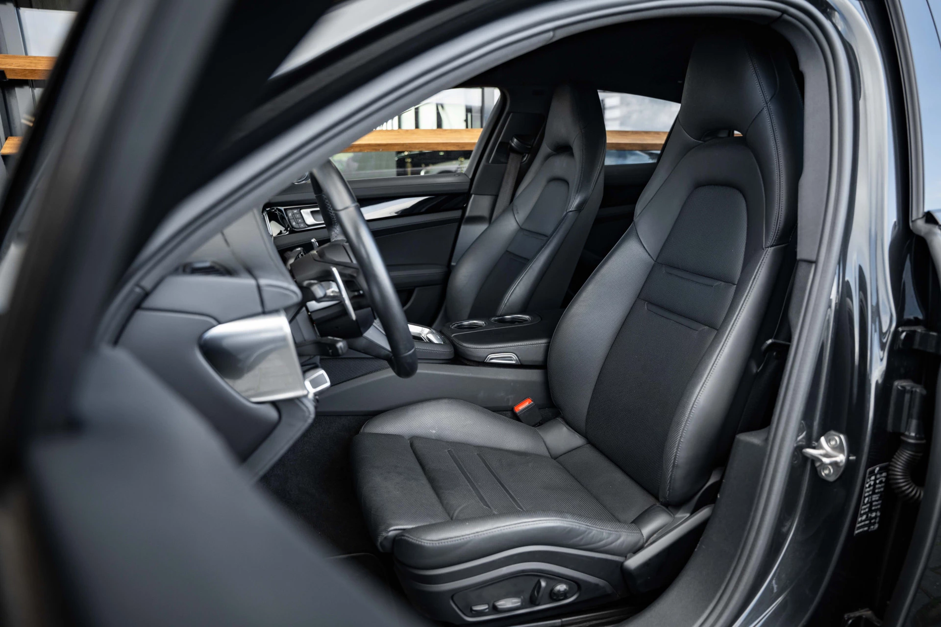 Hoofdafbeelding Porsche Panamera
