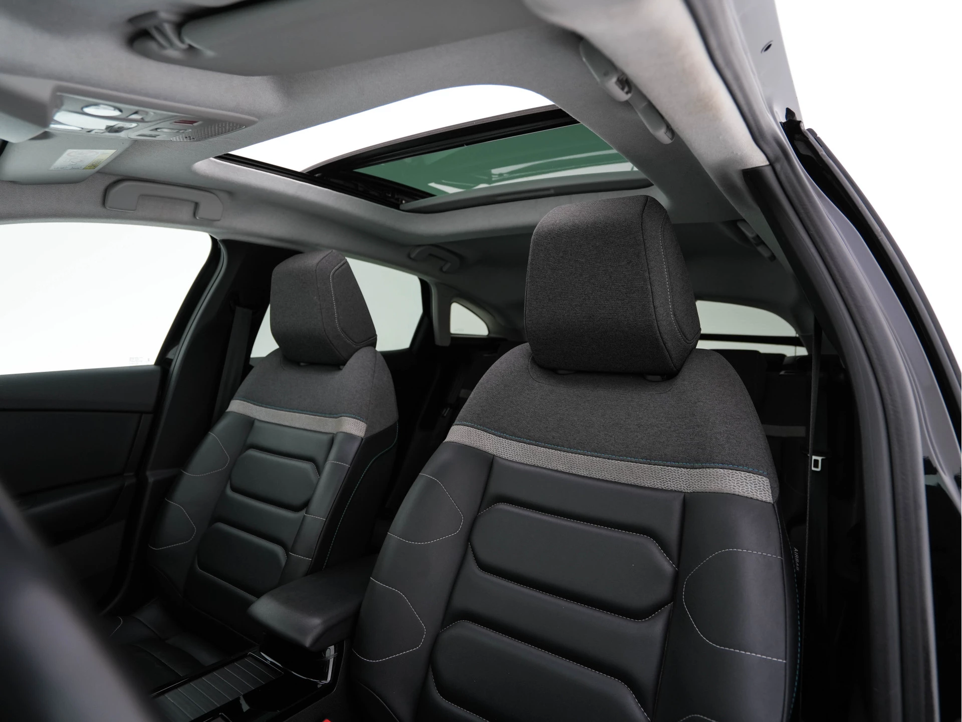 Hoofdafbeelding Citroën ë-C4