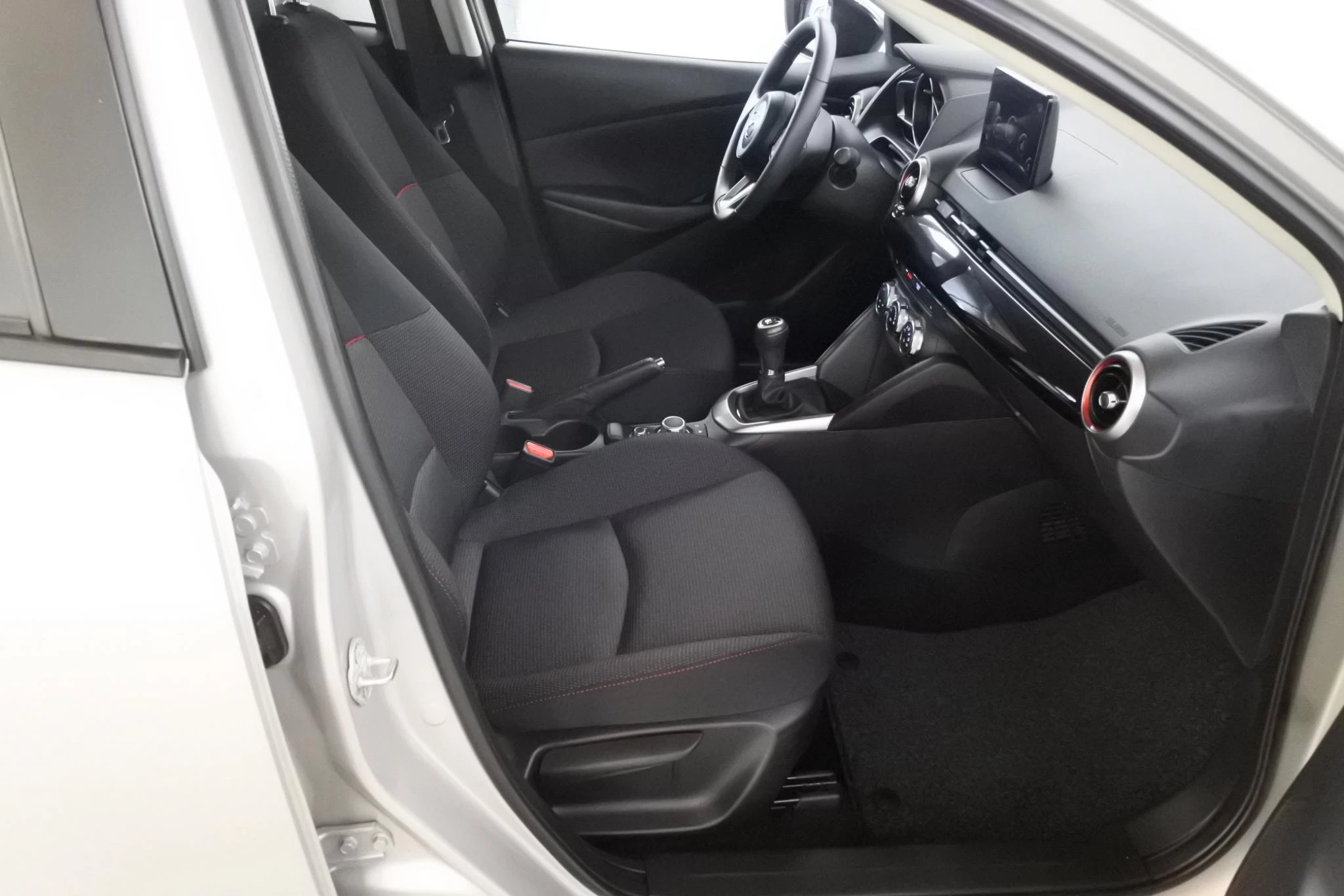 Hoofdafbeelding Mazda 2