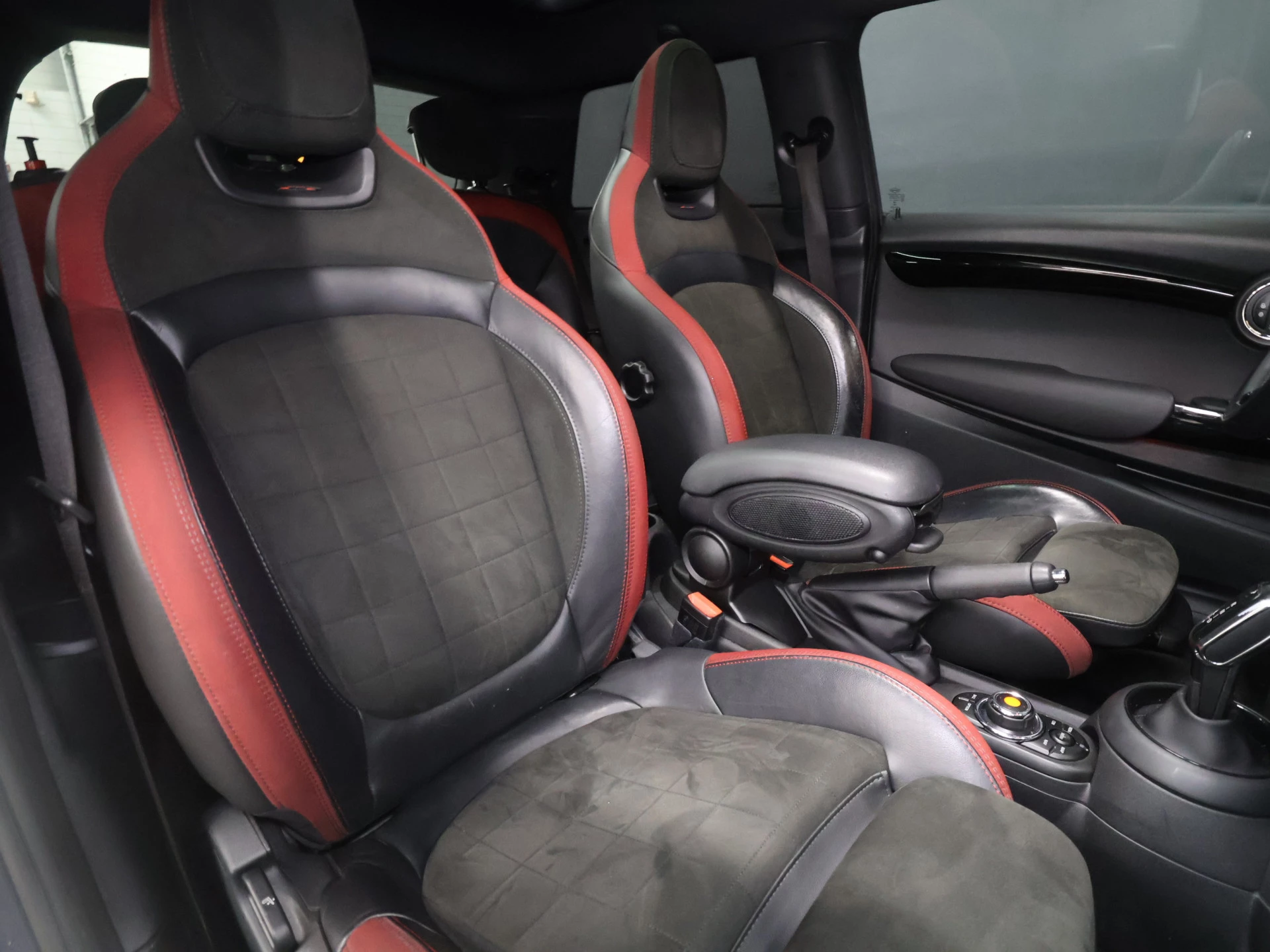 Hoofdafbeelding MINI Cooper S