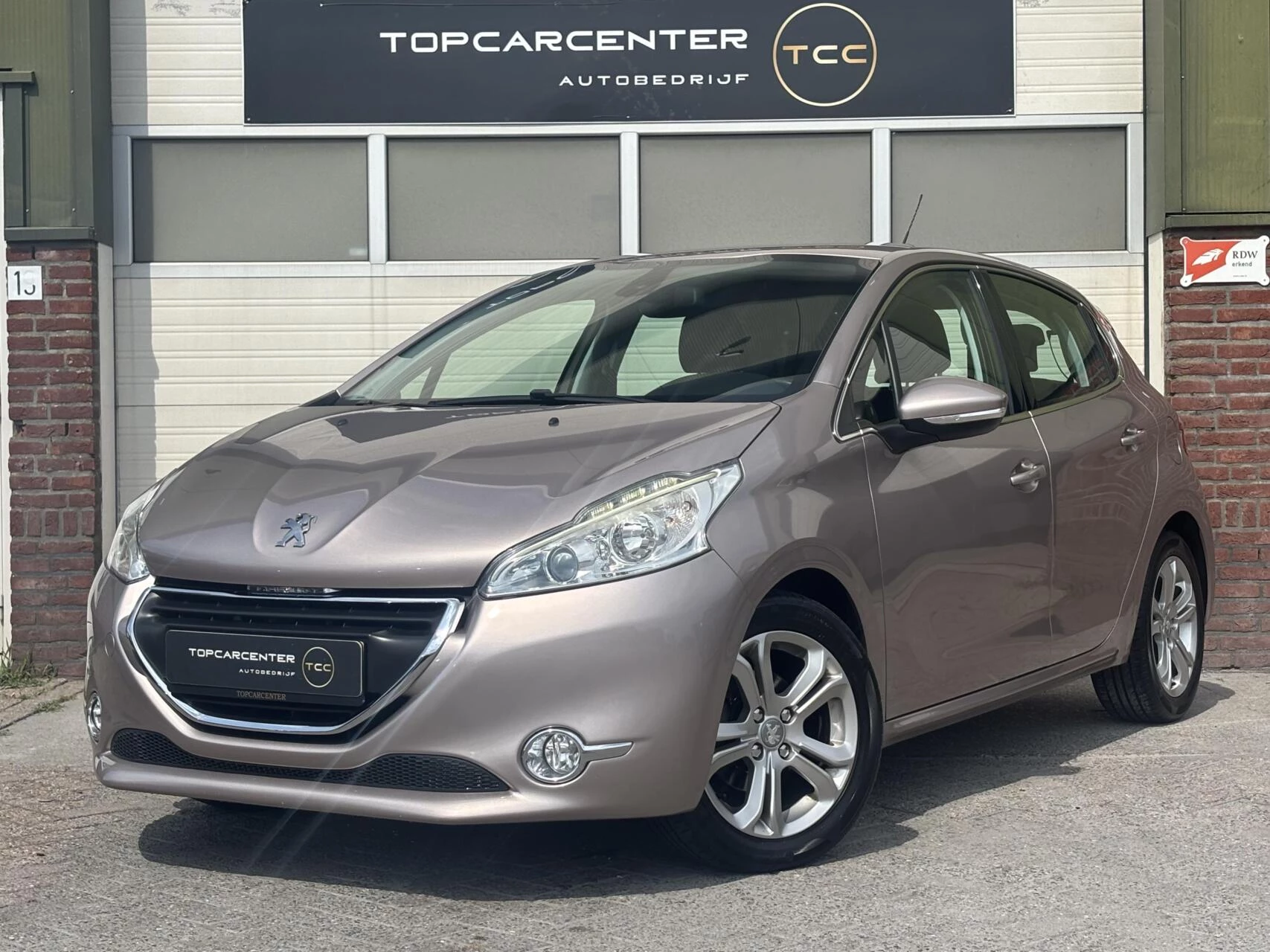 Hoofdafbeelding Peugeot 208