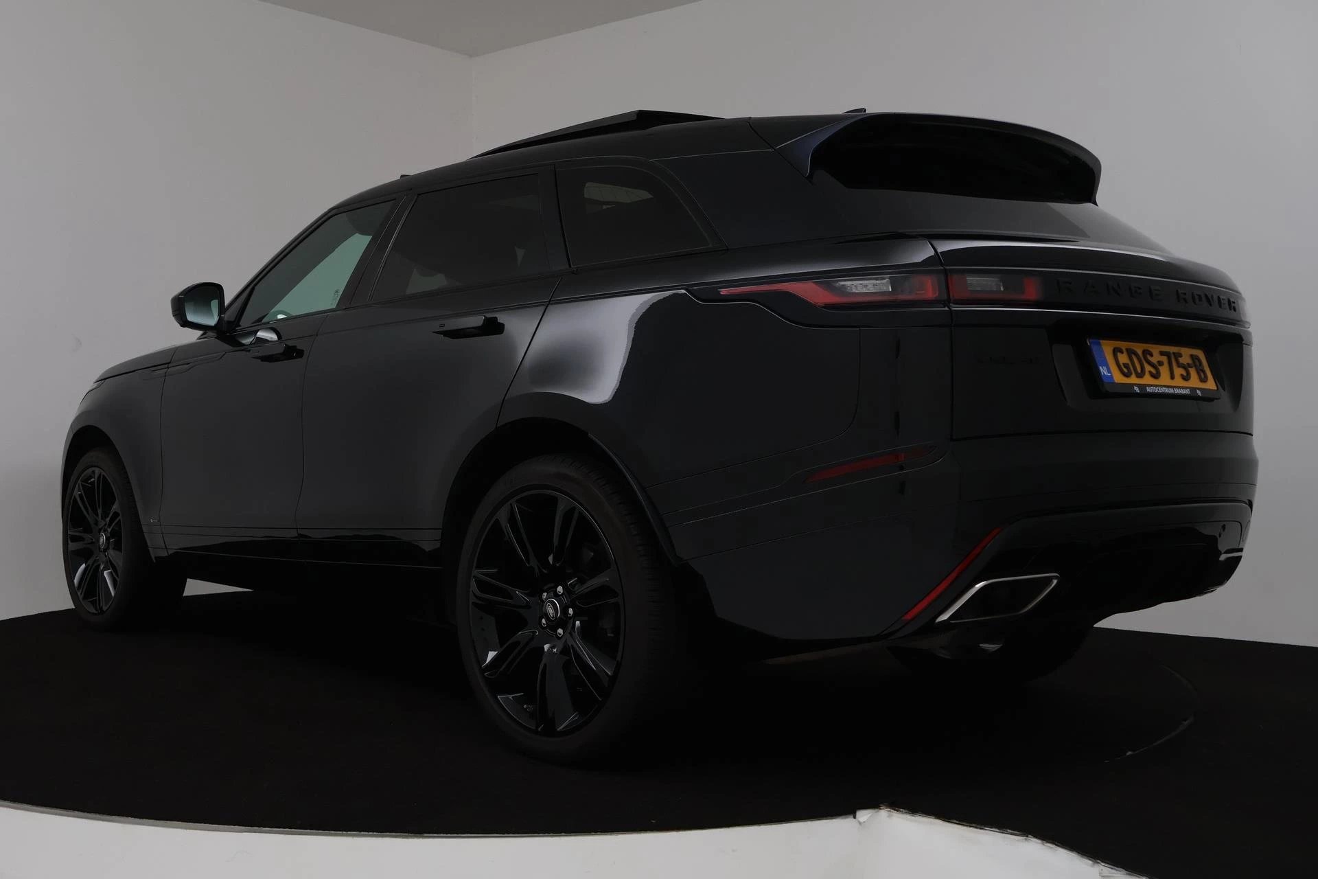 Hoofdafbeelding Land Rover Range Rover Velar