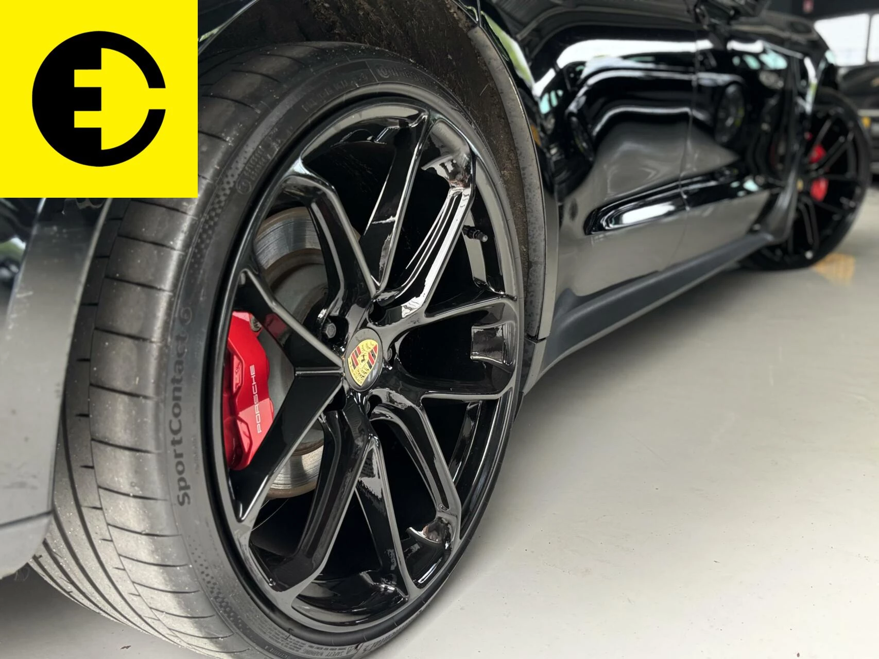 Hoofdafbeelding Porsche Taycan
