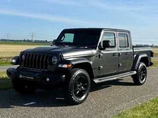 Jeep gladiator sport 3.6i Benzine Grijs kenteken NL..NIEUW.!