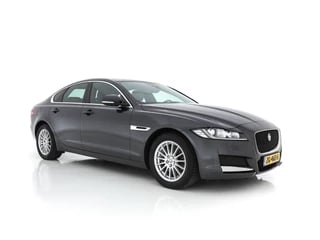 Hoofdafbeelding Jaguar XF Jaguar XF 2.0d R-Sport Premium-Business-Pack Aut. *NAVI-FULLMAP | BI-XENON | NAPPA-VOLLEDER | CAMERA | SPORT-SEATS | ECC | PDC | CRUISE | LANE-ASSIST *