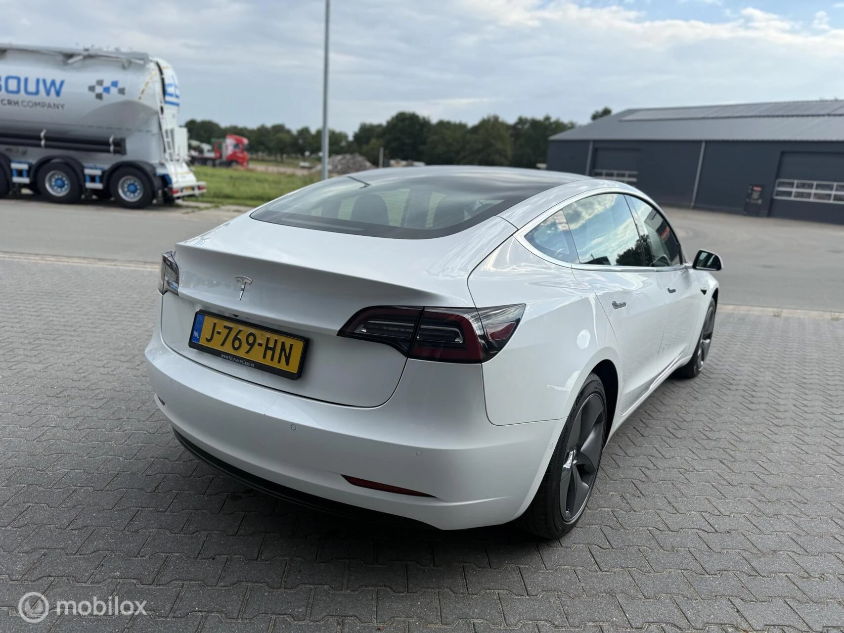 Hoofdafbeelding Tesla Model 3