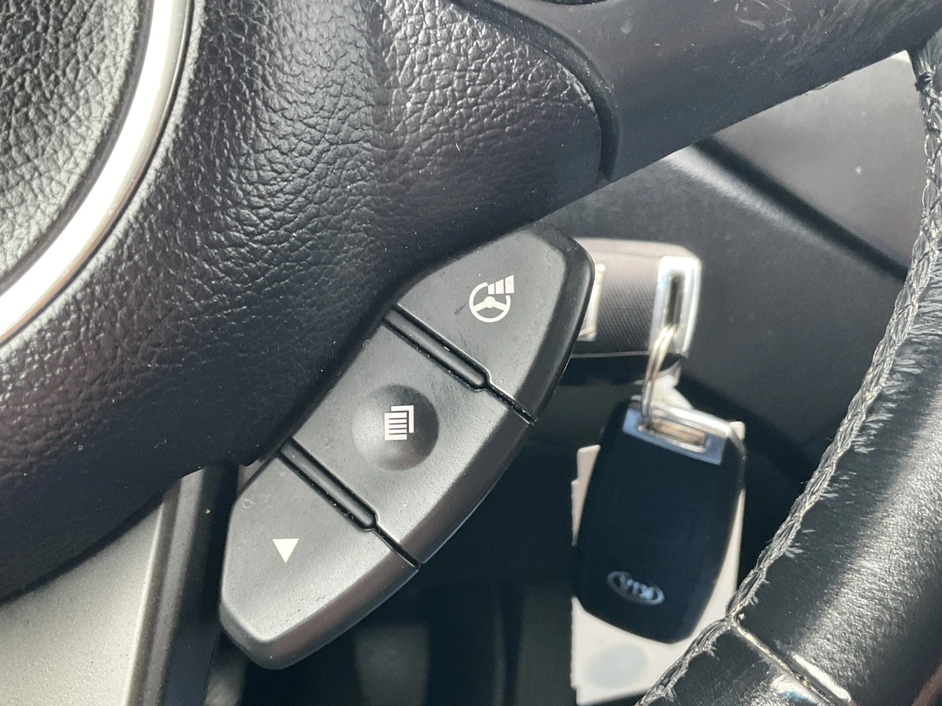 Hoofdafbeelding Kia Carens