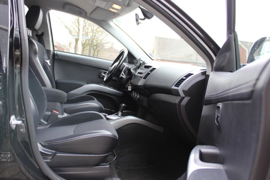 Hoofdafbeelding Mitsubishi Outlander