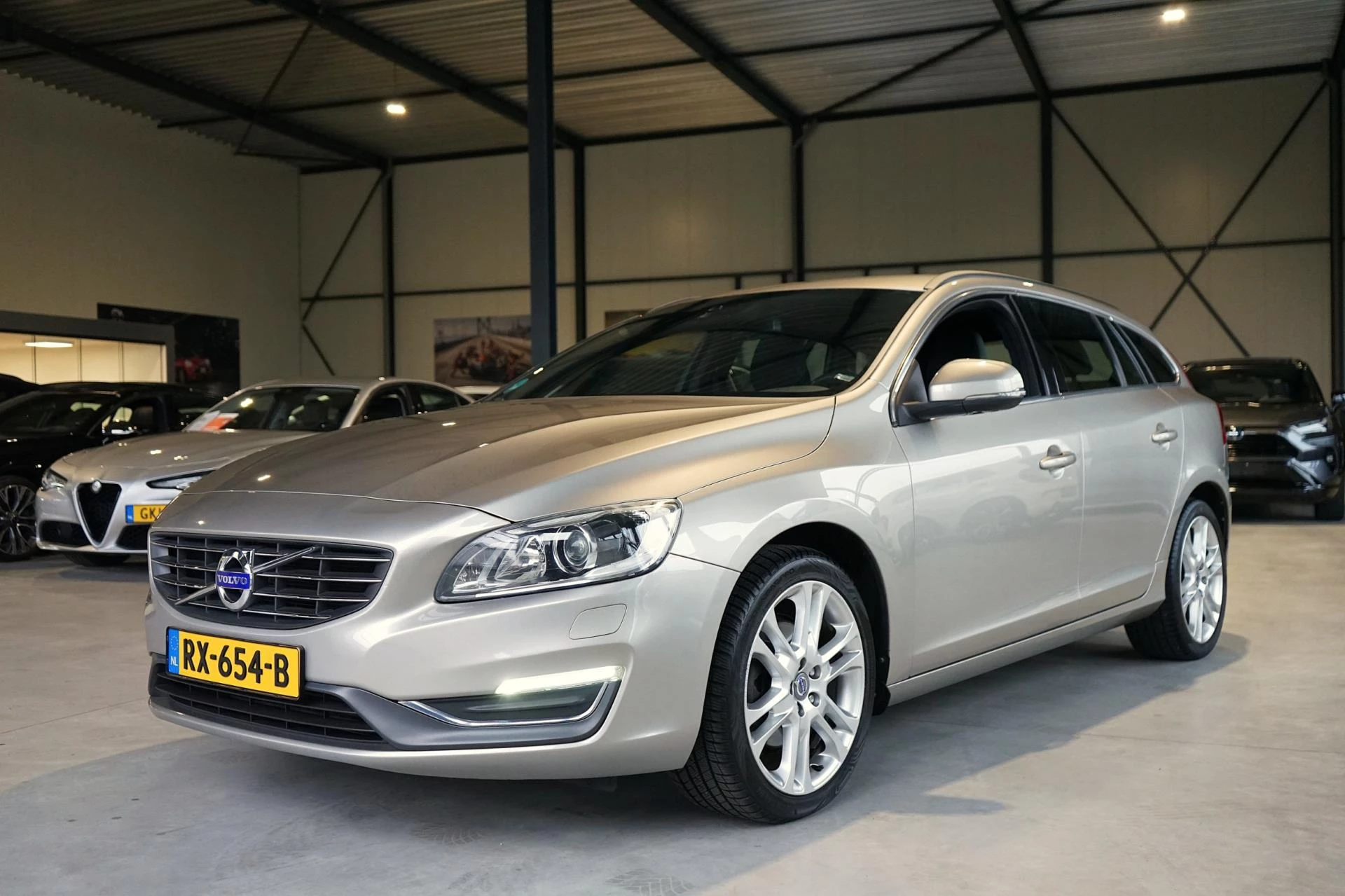 Hoofdafbeelding Volvo V60