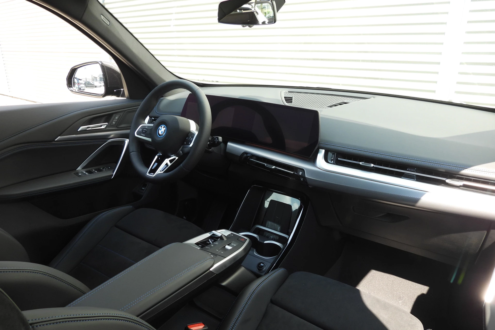 Hoofdafbeelding BMW iX1