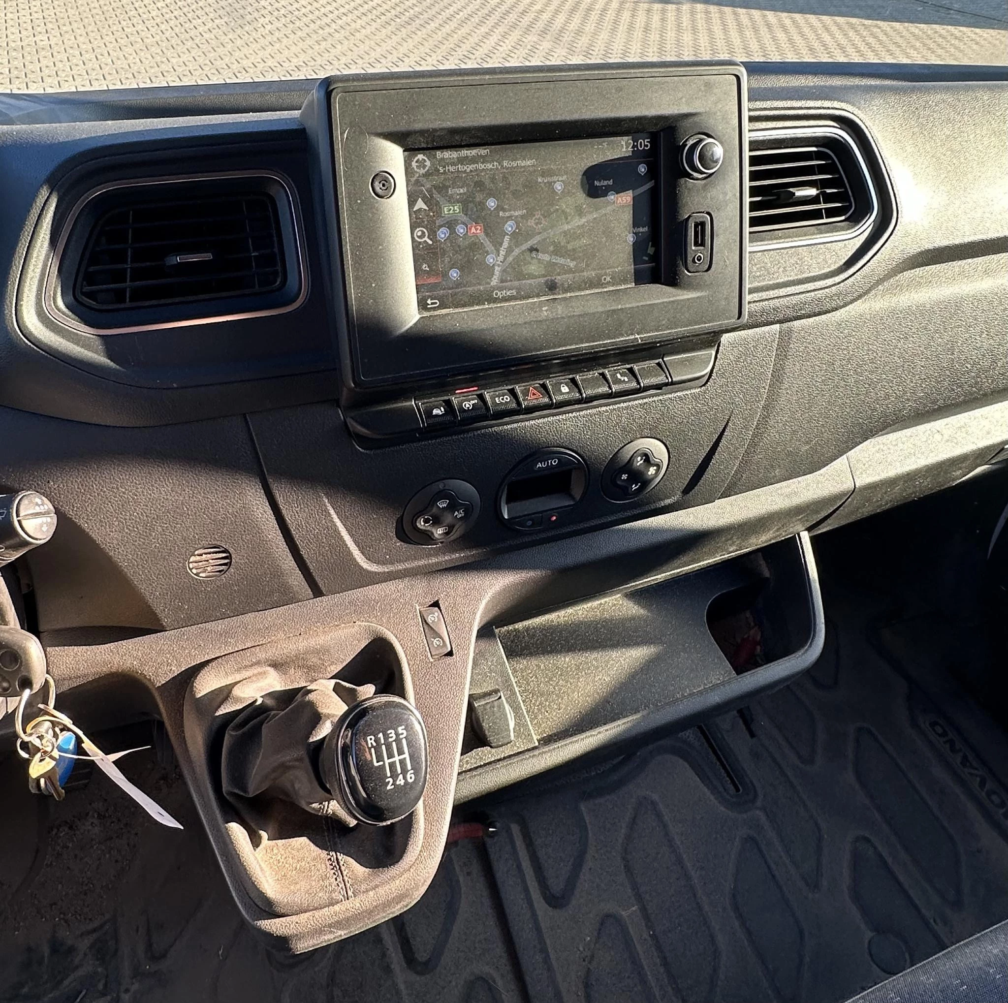 Hoofdafbeelding Opel Movano