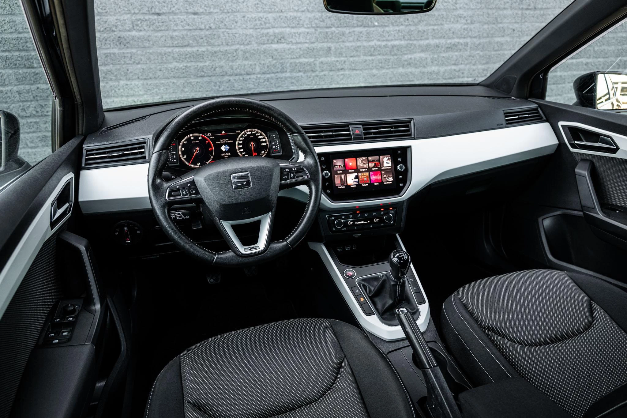 Hoofdafbeelding SEAT Arona