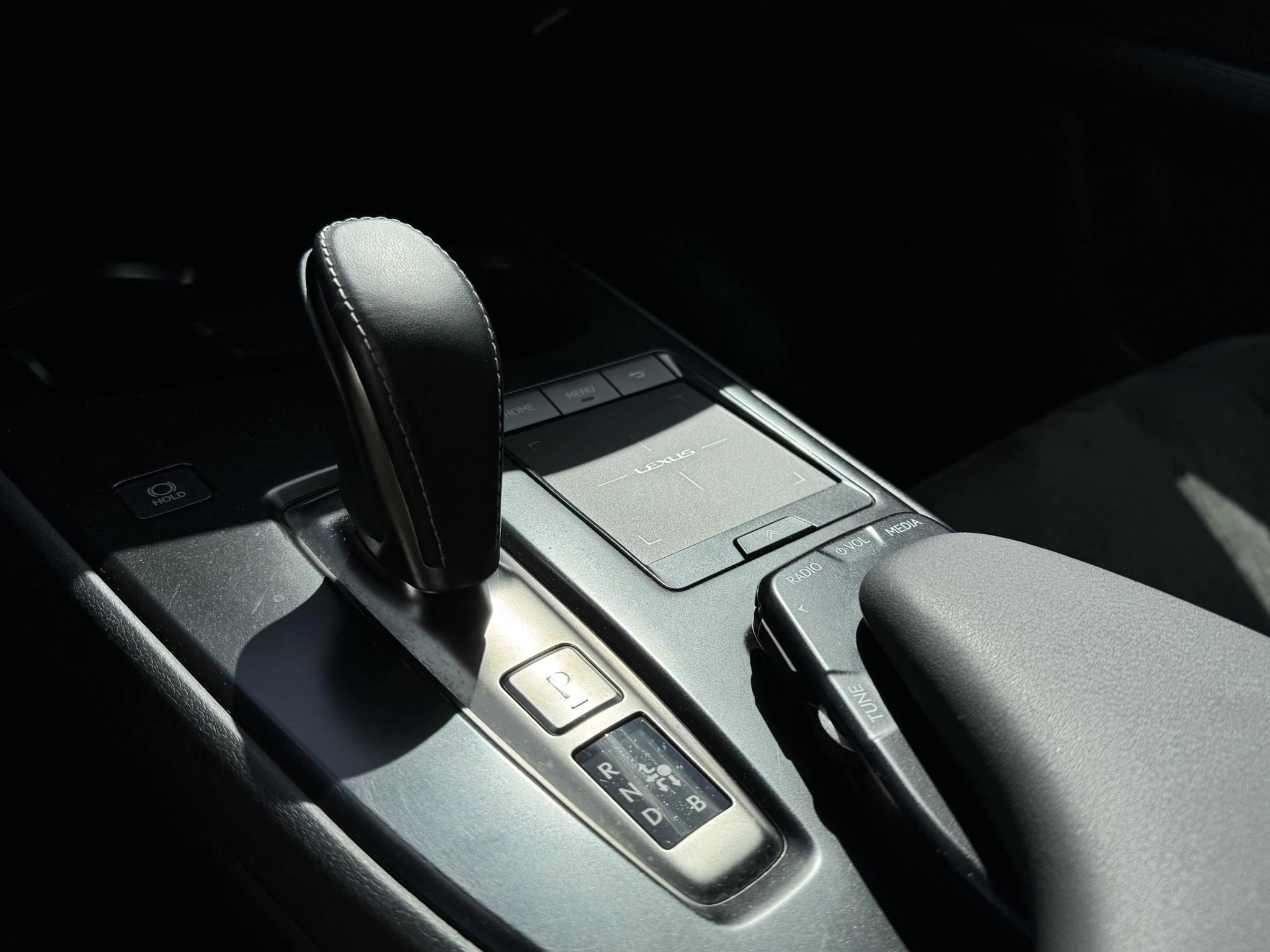 Hoofdafbeelding Lexus UX