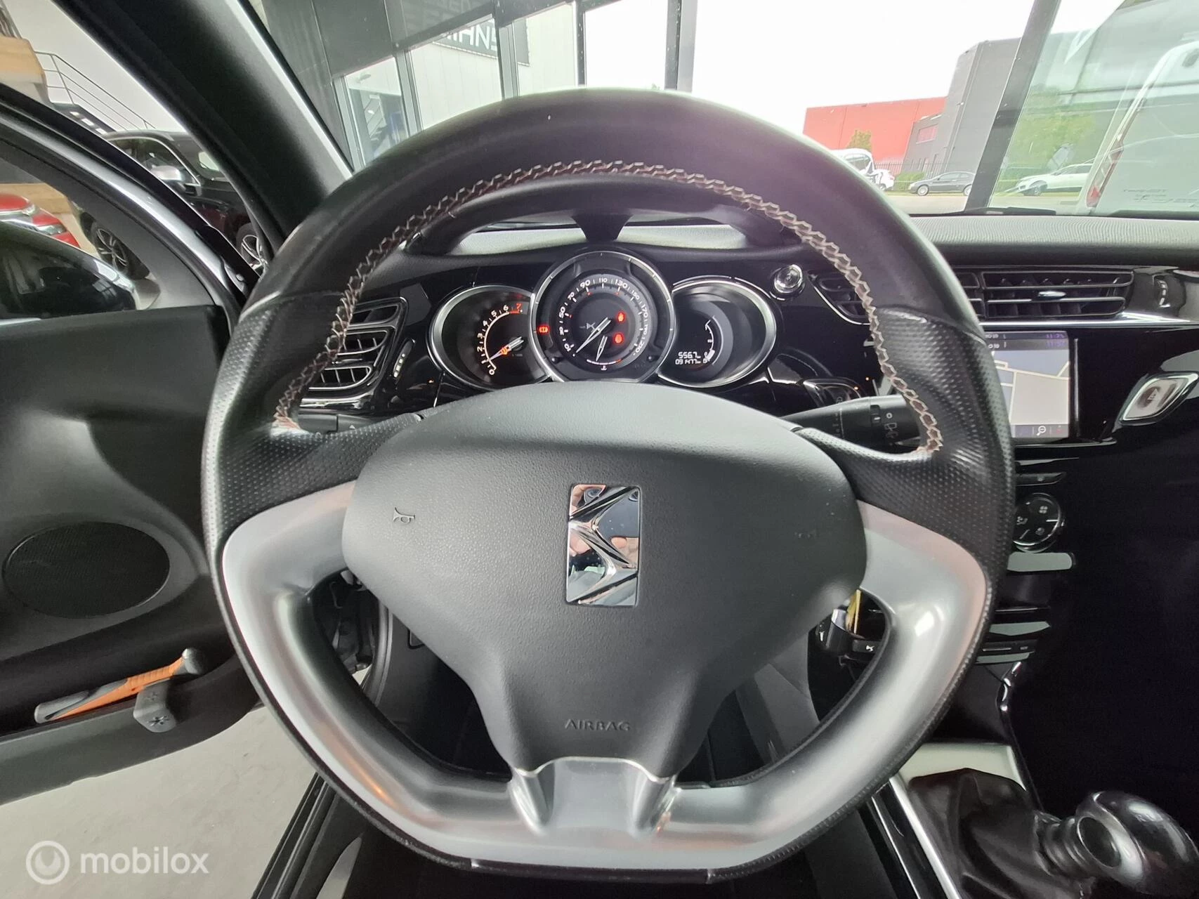 Hoofdafbeelding DS DS 3