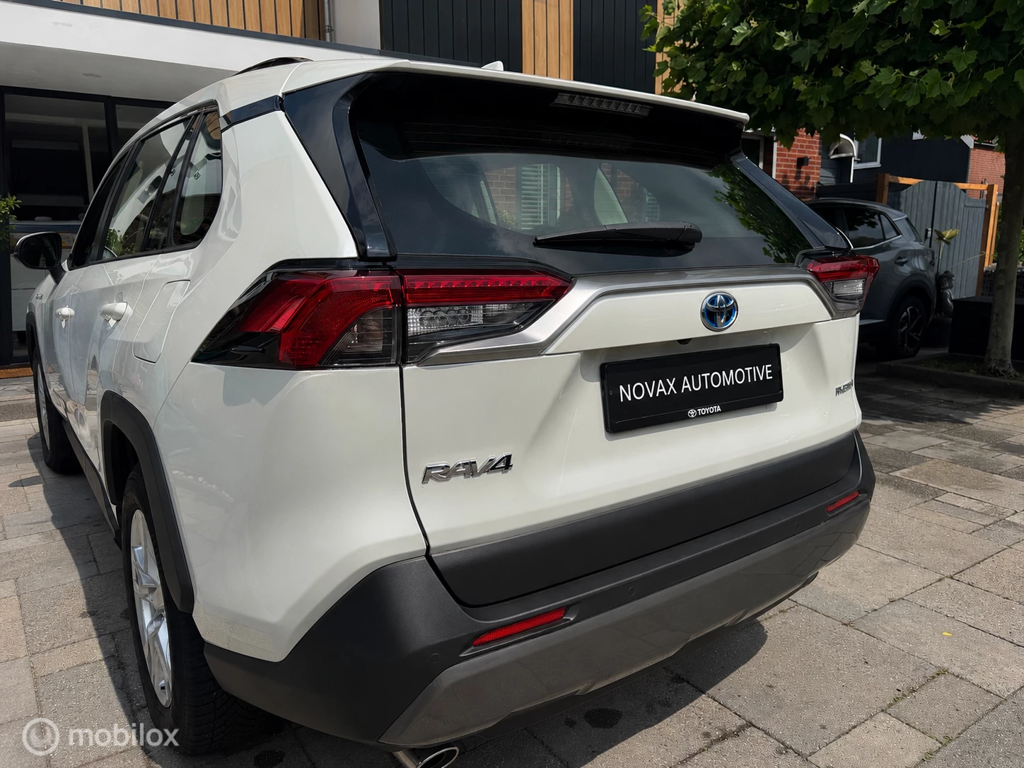 Hoofdafbeelding Toyota RAV4