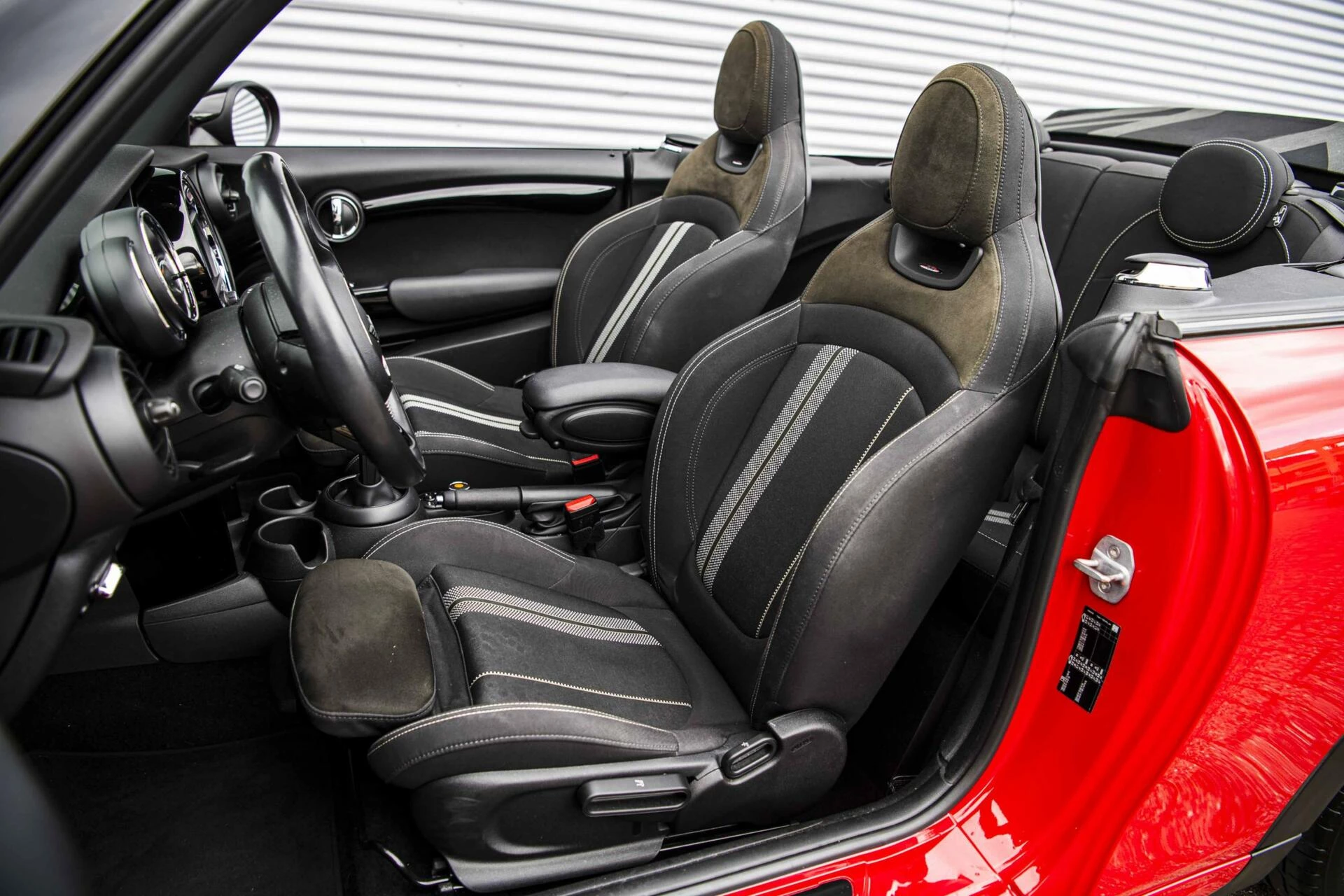 Hoofdafbeelding MINI Cooper S Cabrio