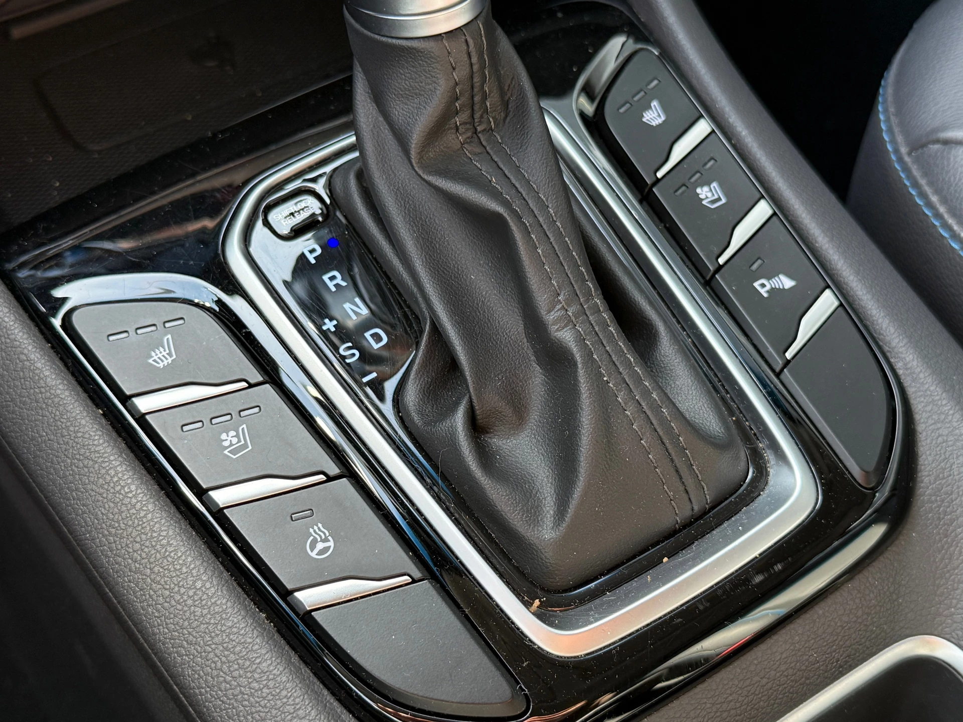 Hoofdafbeelding Hyundai IONIQ