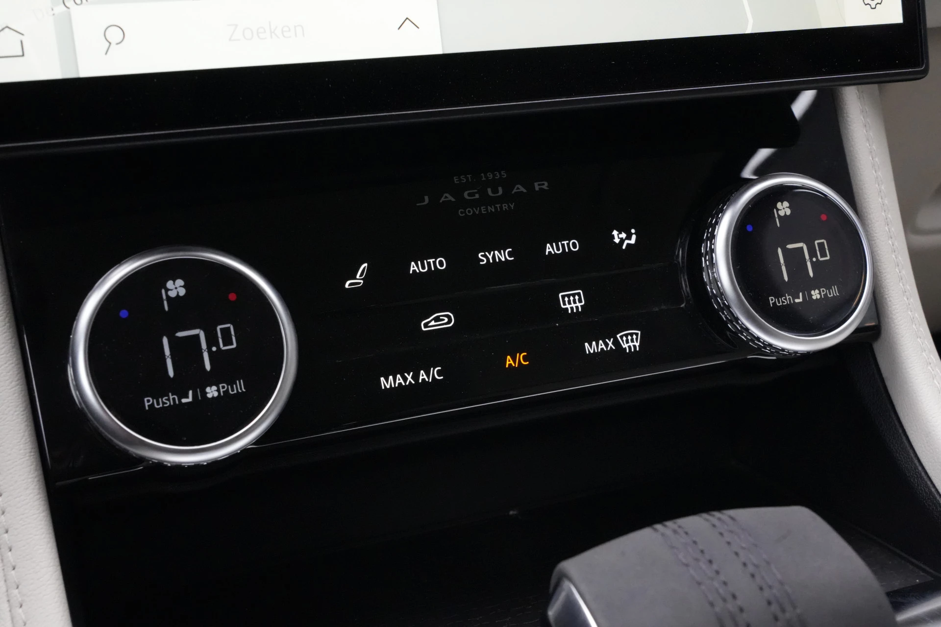 Hoofdafbeelding Jaguar F-PACE