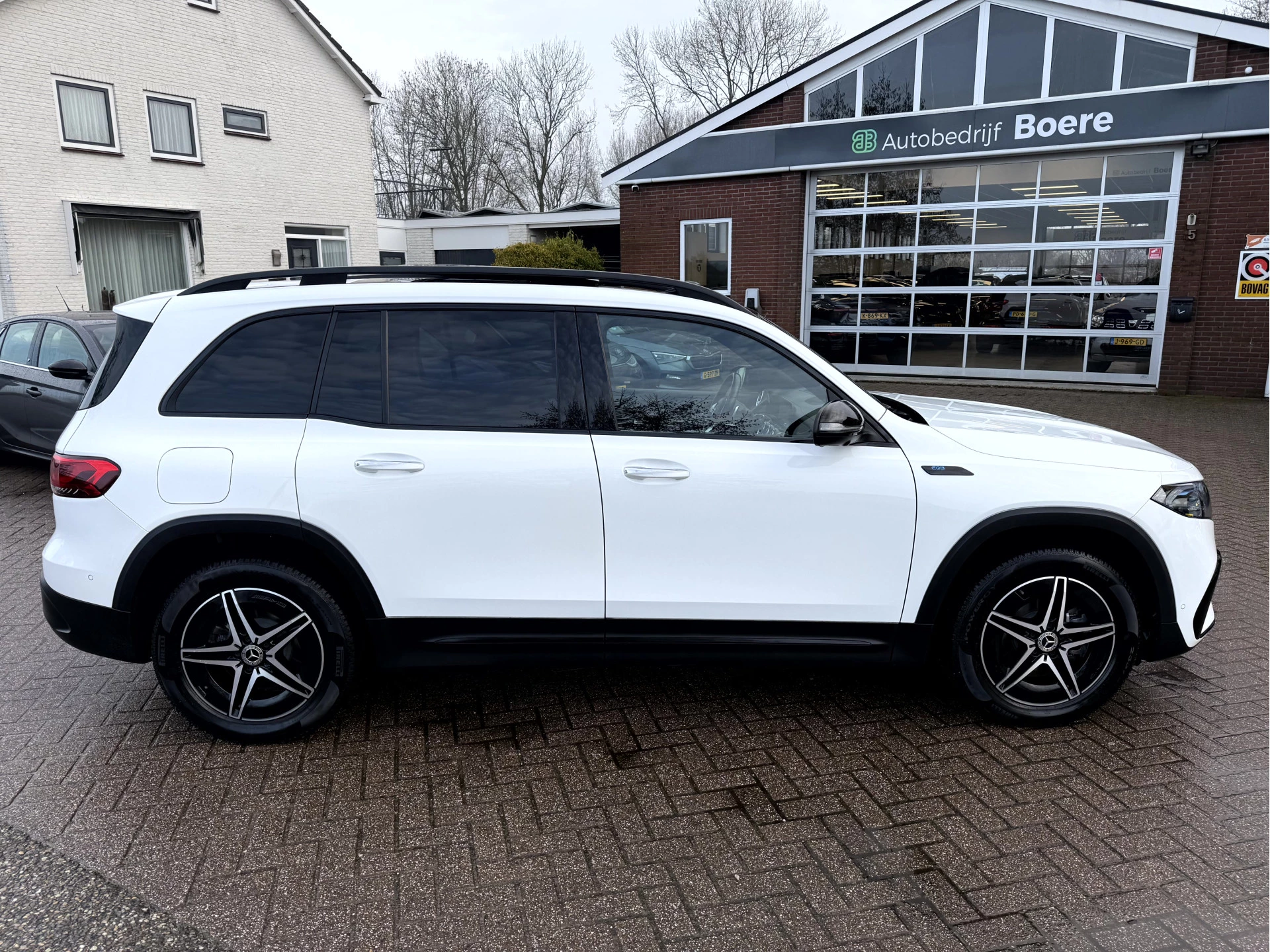 Hoofdafbeelding Mercedes-Benz EQB