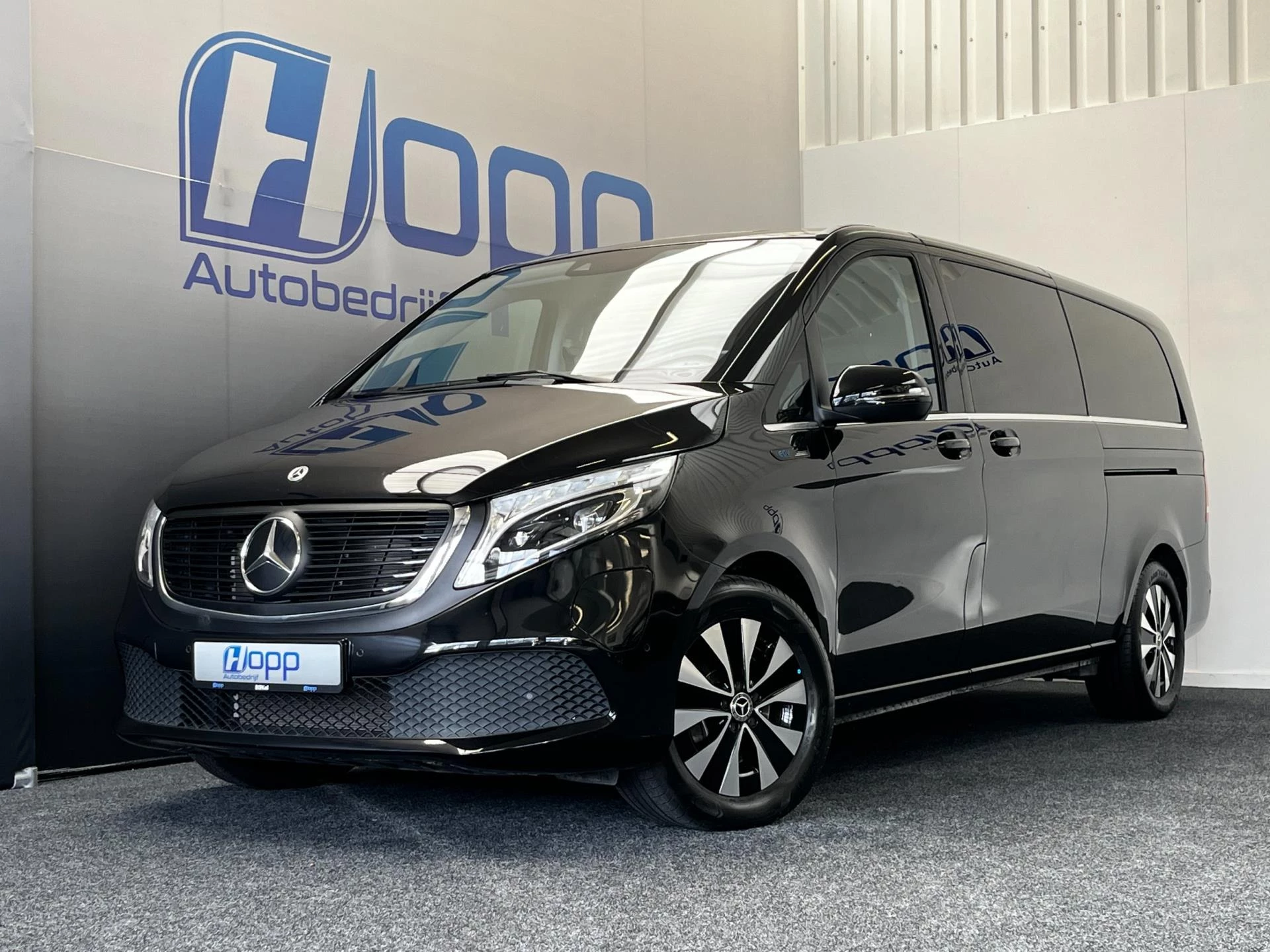 Hoofdafbeelding Mercedes-Benz EQV