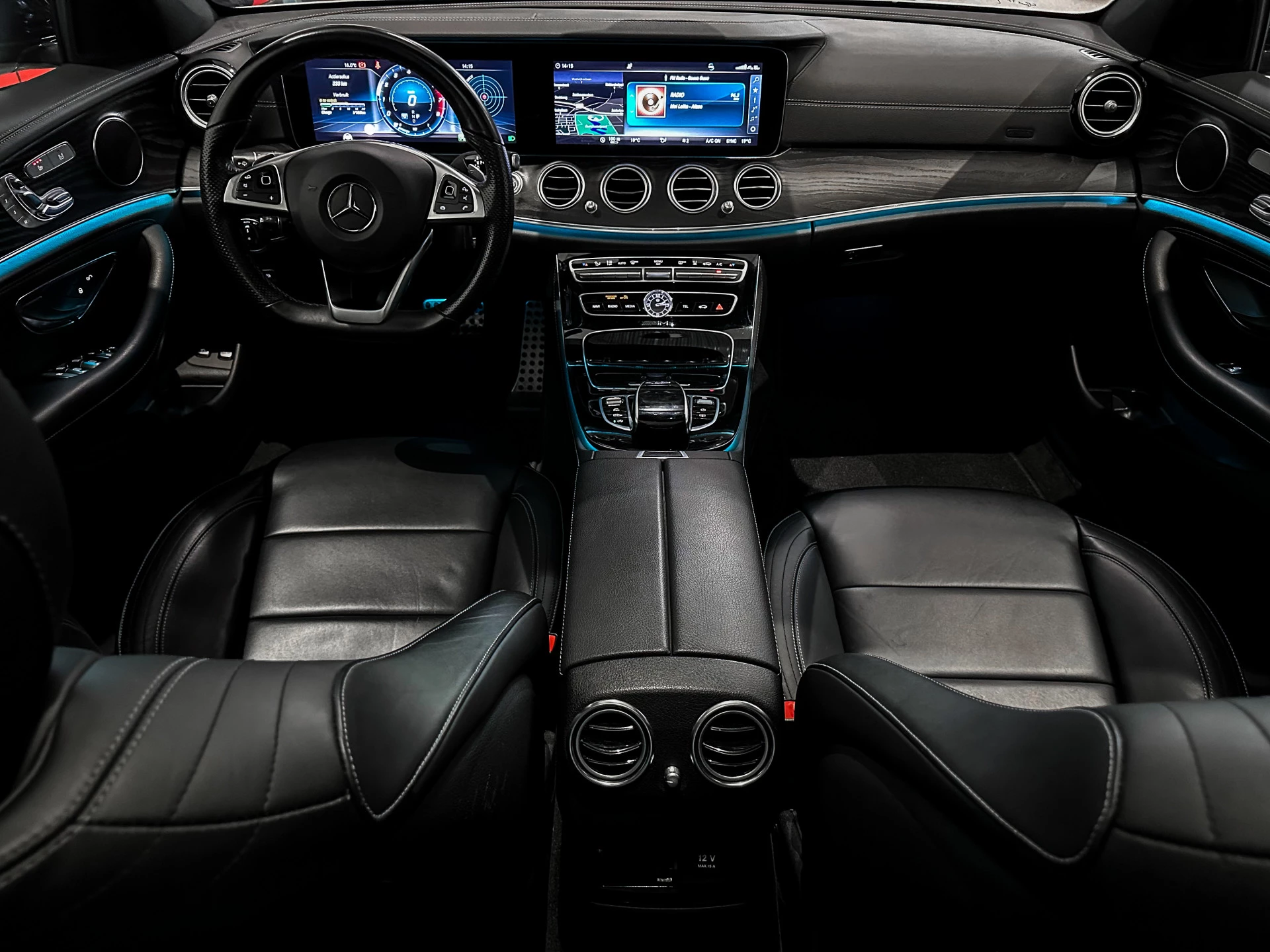 Hoofdafbeelding Mercedes-Benz E-Klasse