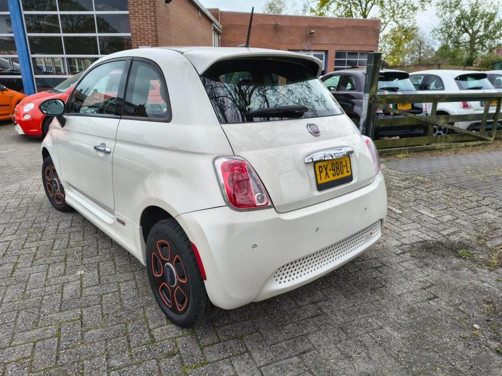 Hoofdafbeelding Fiat 500e