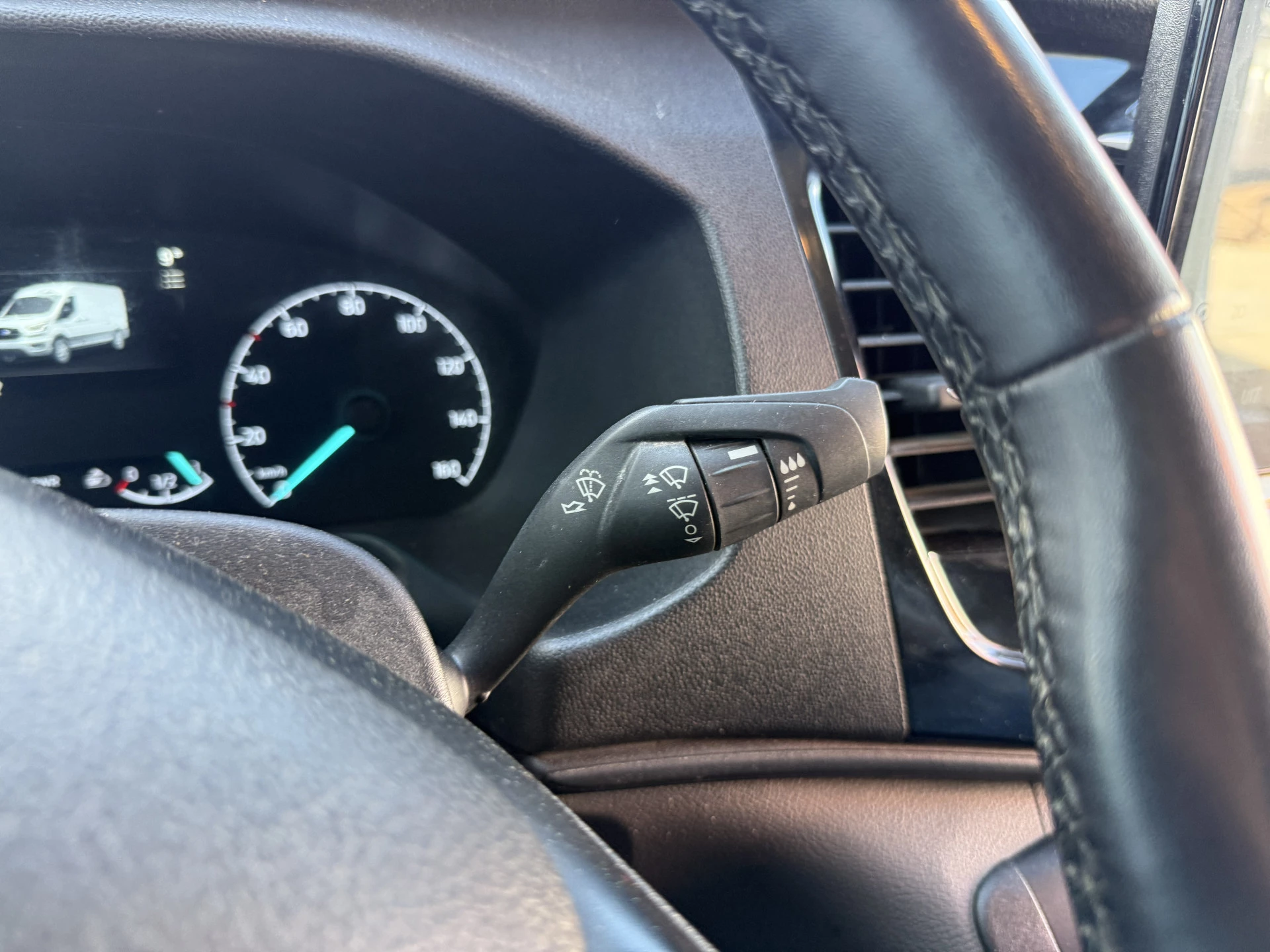 Hoofdafbeelding Ford E-Transit