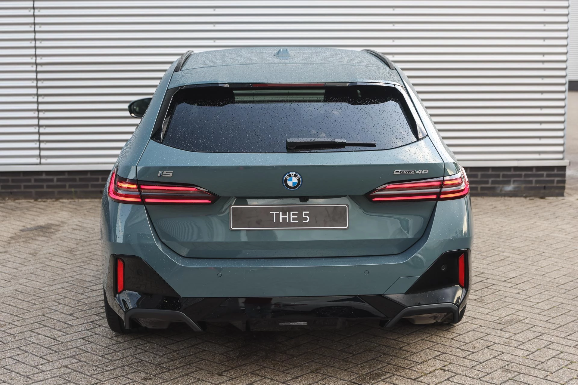 Hoofdafbeelding BMW i5