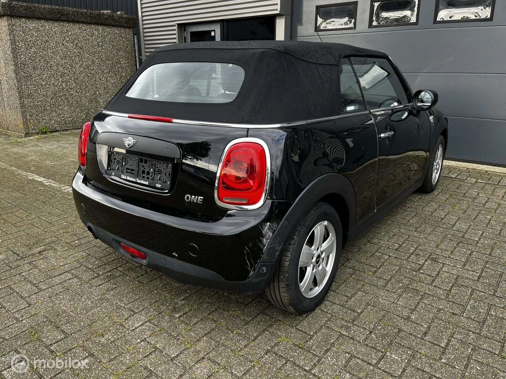 Hoofdafbeelding MINI One Cabrio