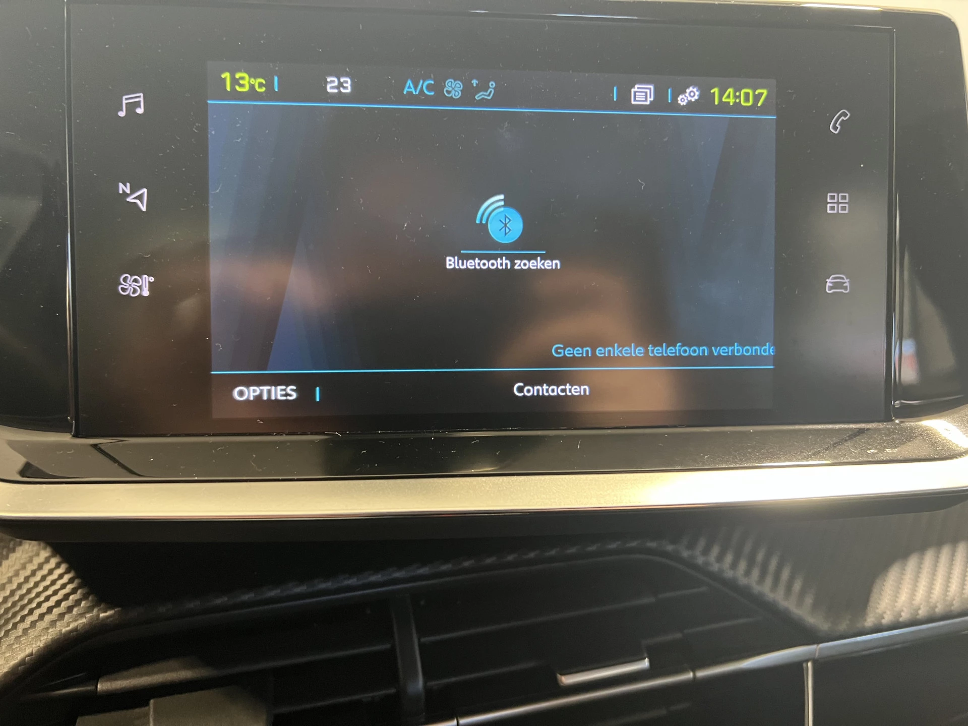 Hoofdafbeelding Peugeot e-208