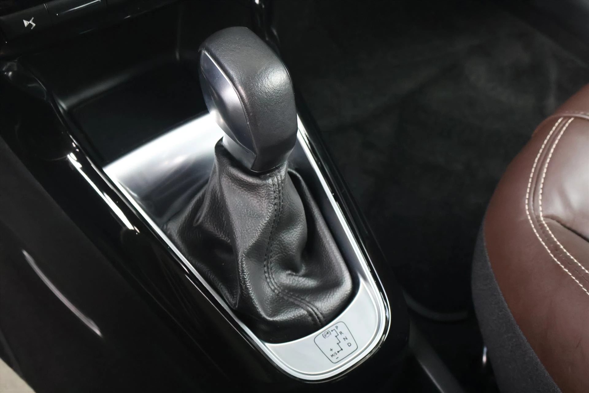 Hoofdafbeelding DS DS 3
