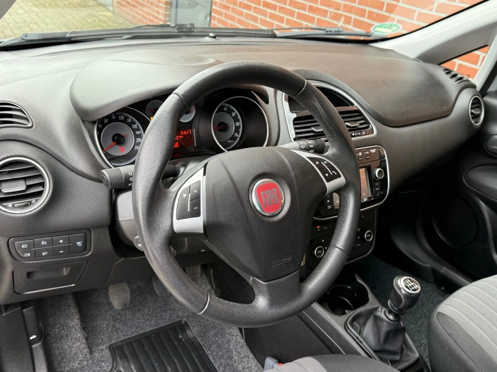 Hoofdafbeelding Fiat Punto