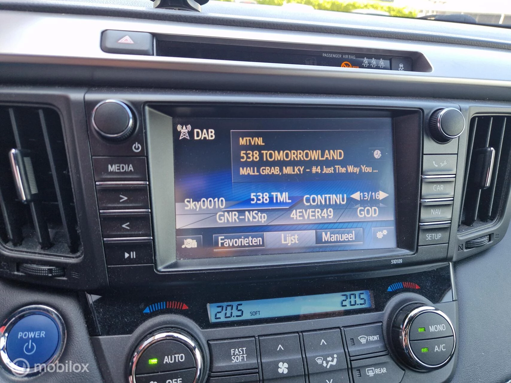 Hoofdafbeelding Toyota RAV4