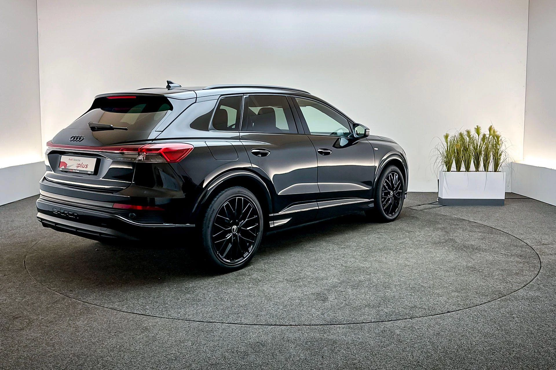 Hoofdafbeelding Audi Q4 e-tron