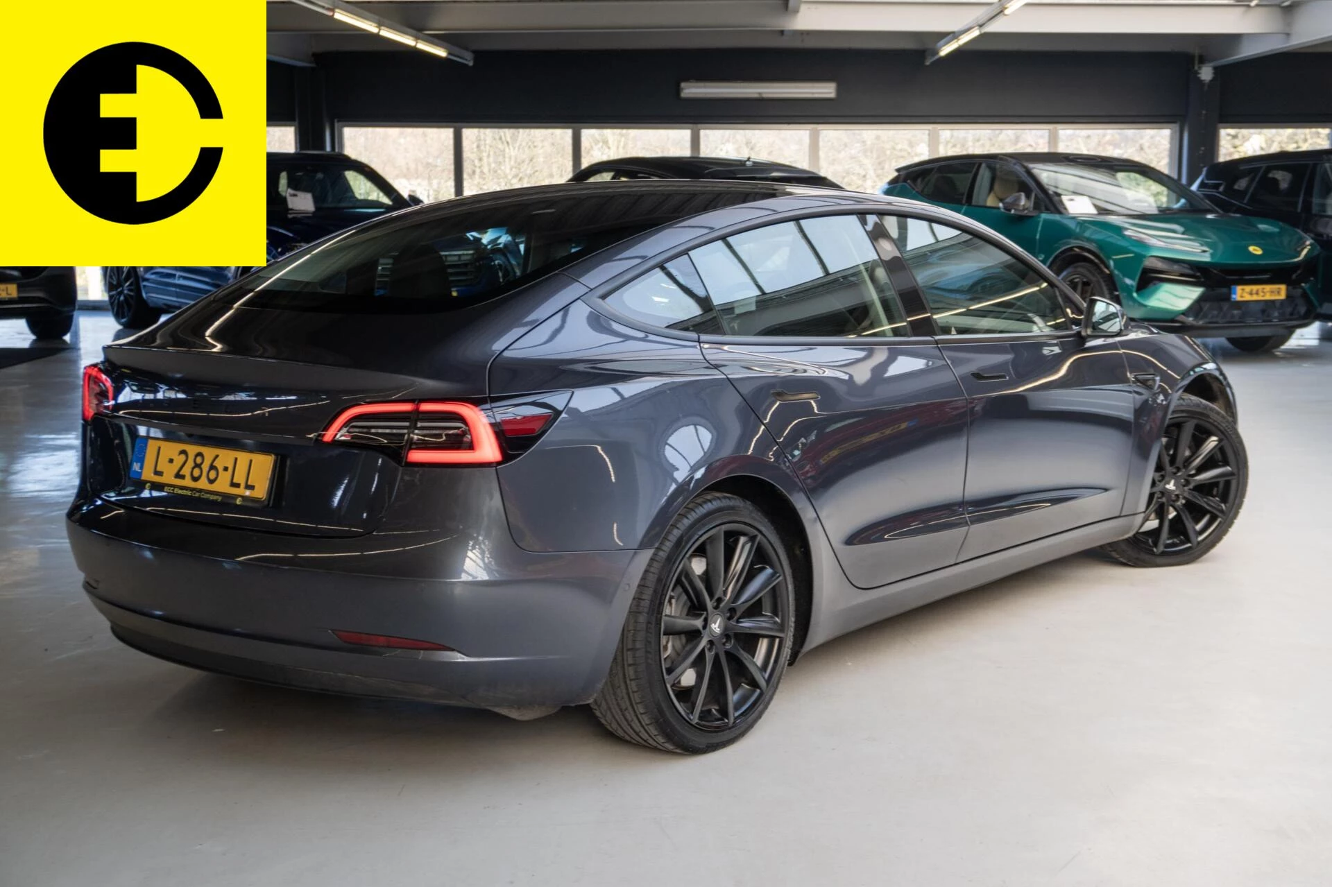 Hoofdafbeelding Tesla Model 3