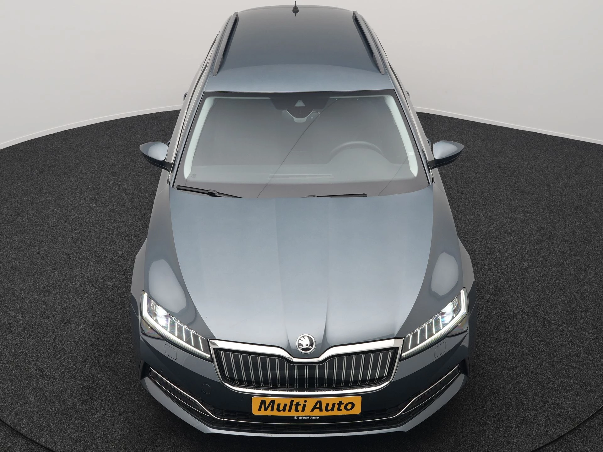 Hoofdafbeelding Škoda Superb