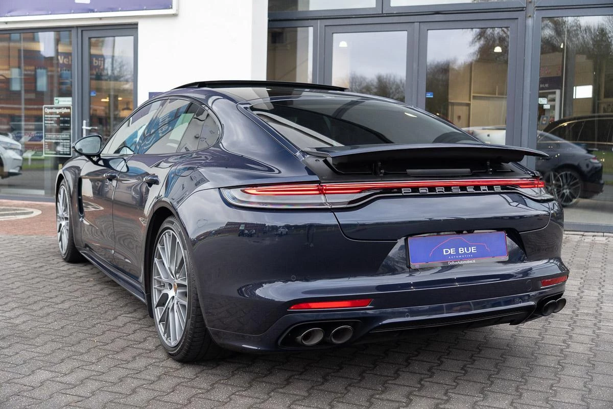 Hoofdafbeelding Porsche Panamera