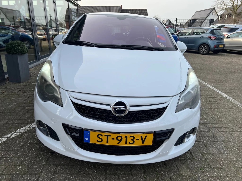 Hoofdafbeelding Opel Corsa
