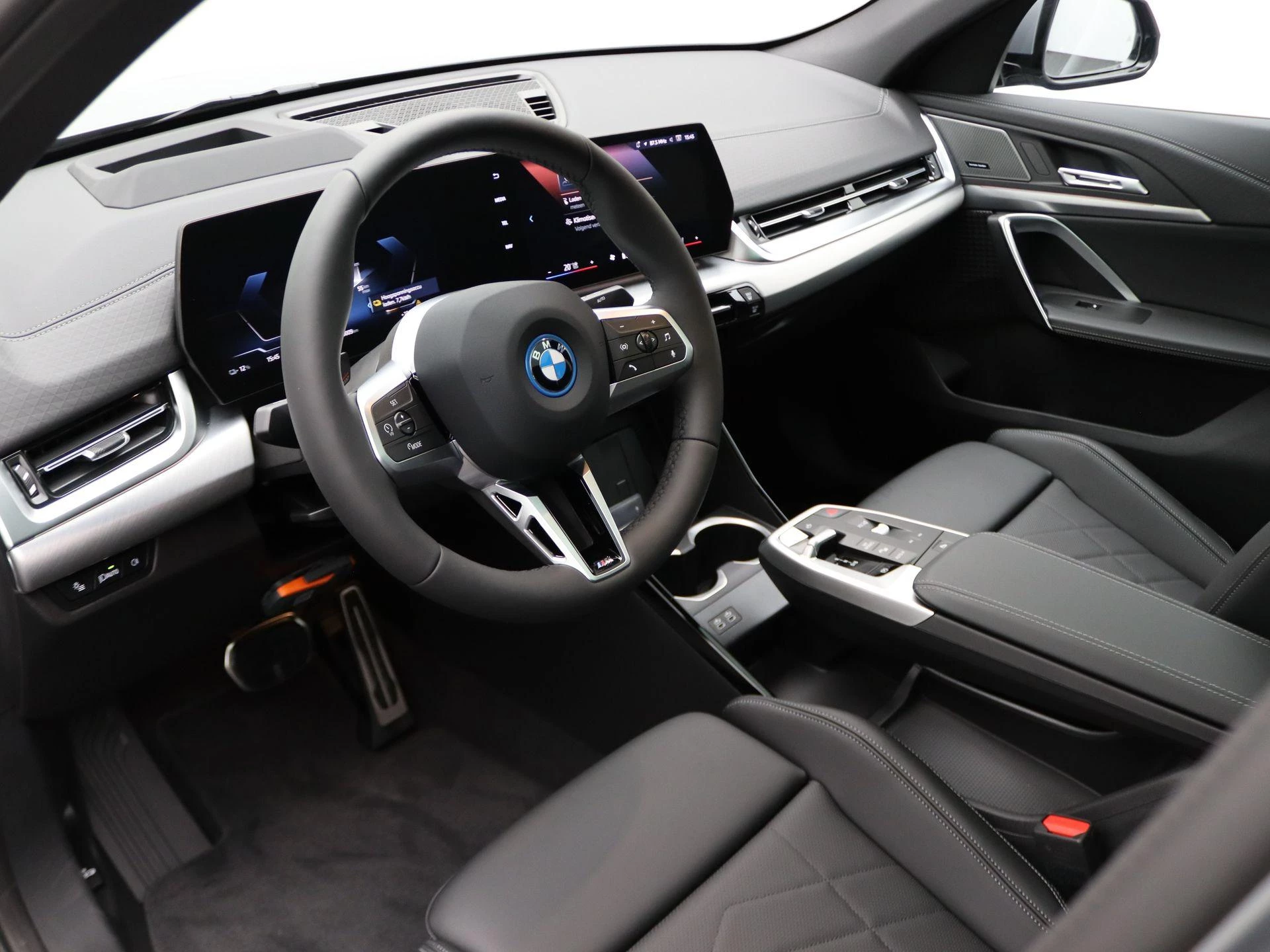 Hoofdafbeelding BMW iX2