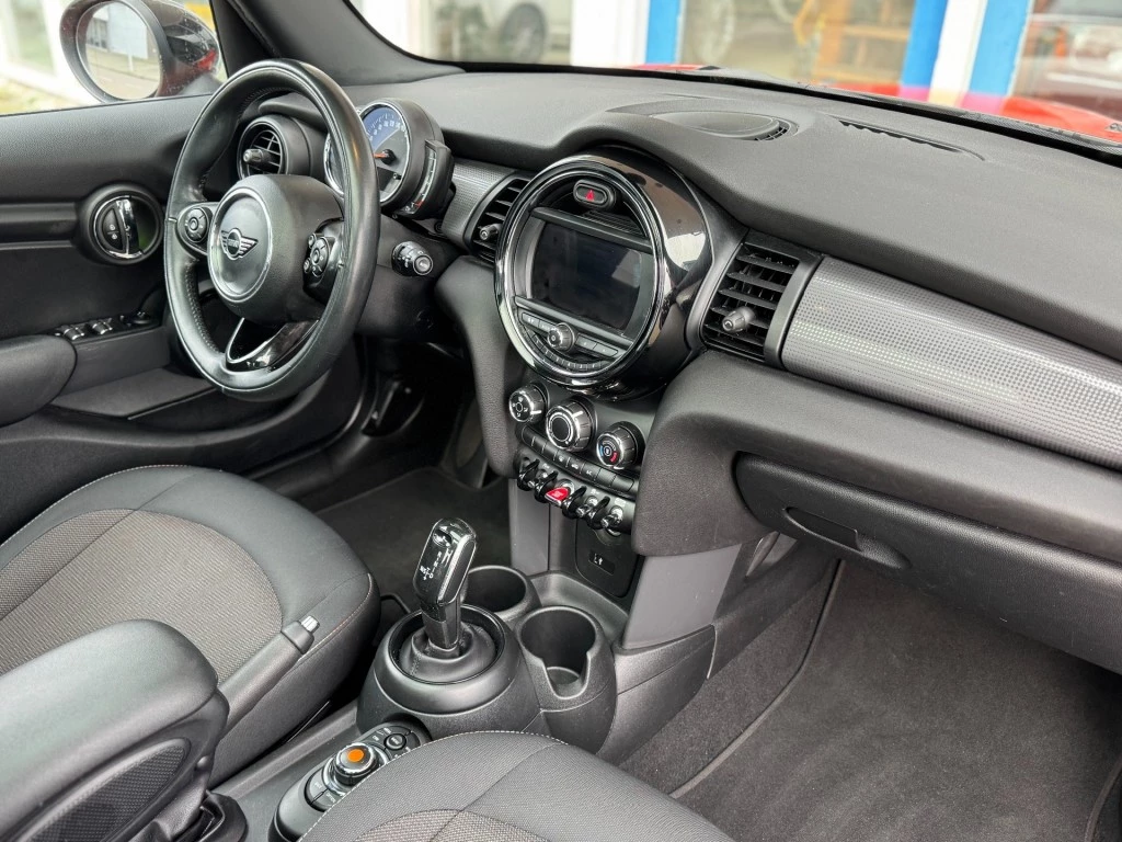 Hoofdafbeelding MINI 5-deurs