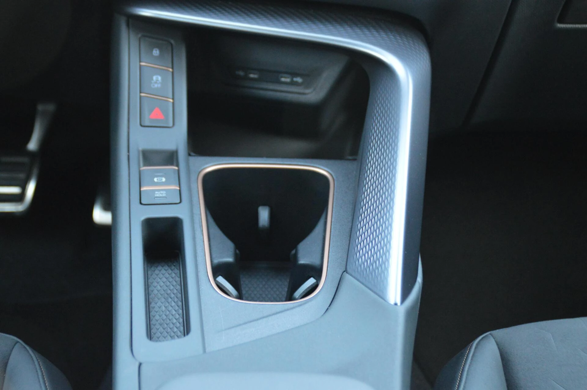 Hoofdafbeelding CUPRA Terramar