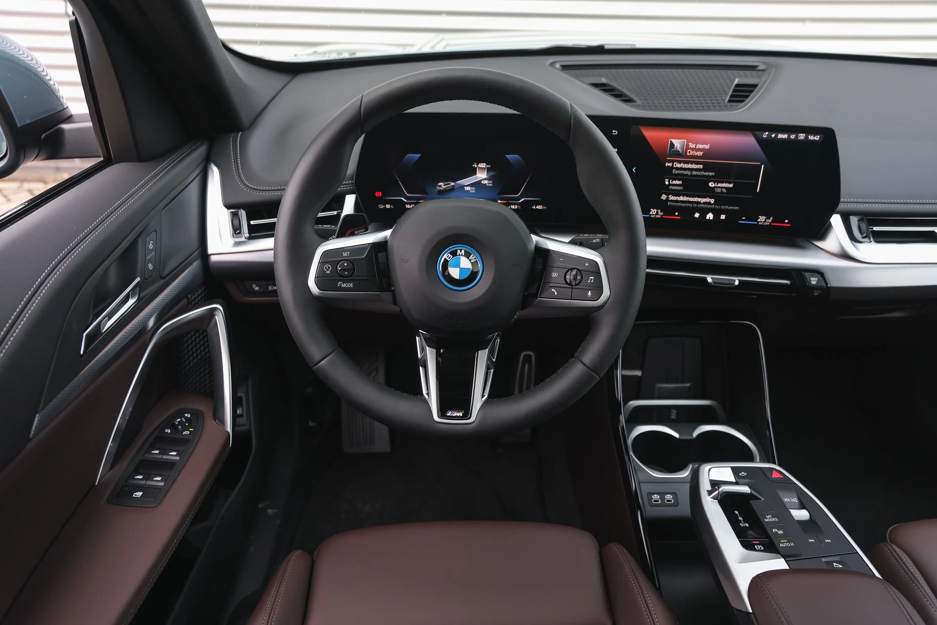 Hoofdafbeelding BMW iX1