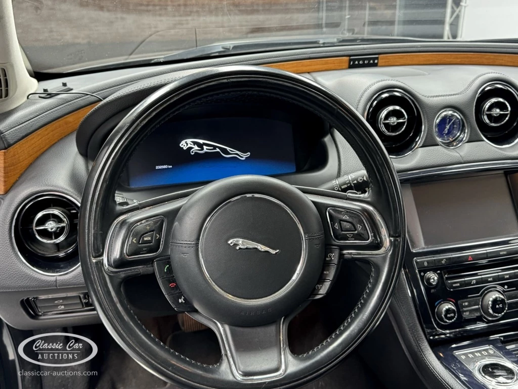 Hoofdafbeelding Jaguar XJ