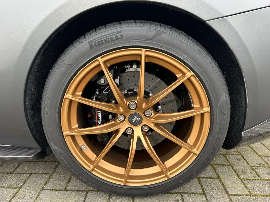 Hoofdafbeelding Ferrari 812