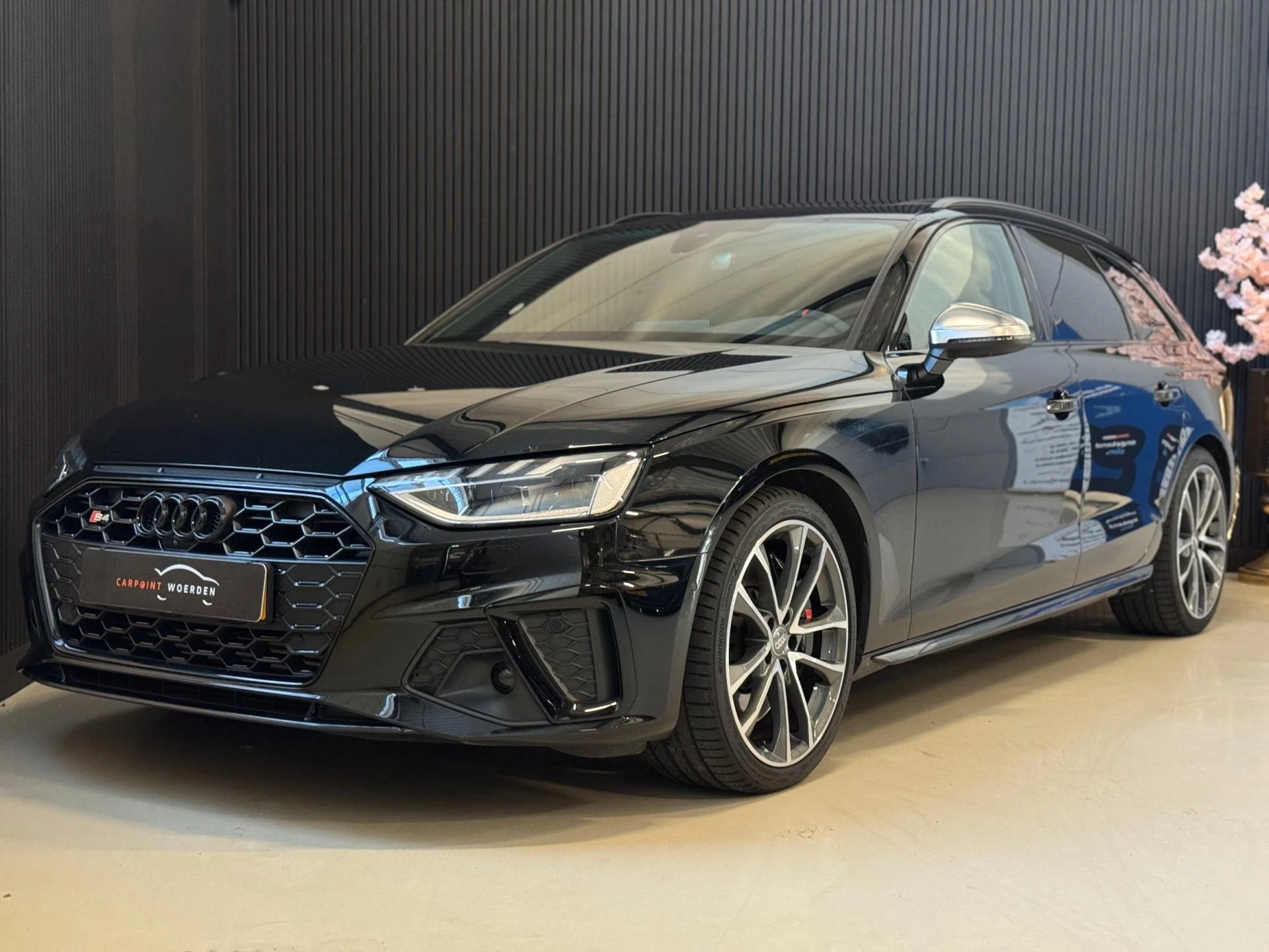 Hoofdafbeelding Audi S4