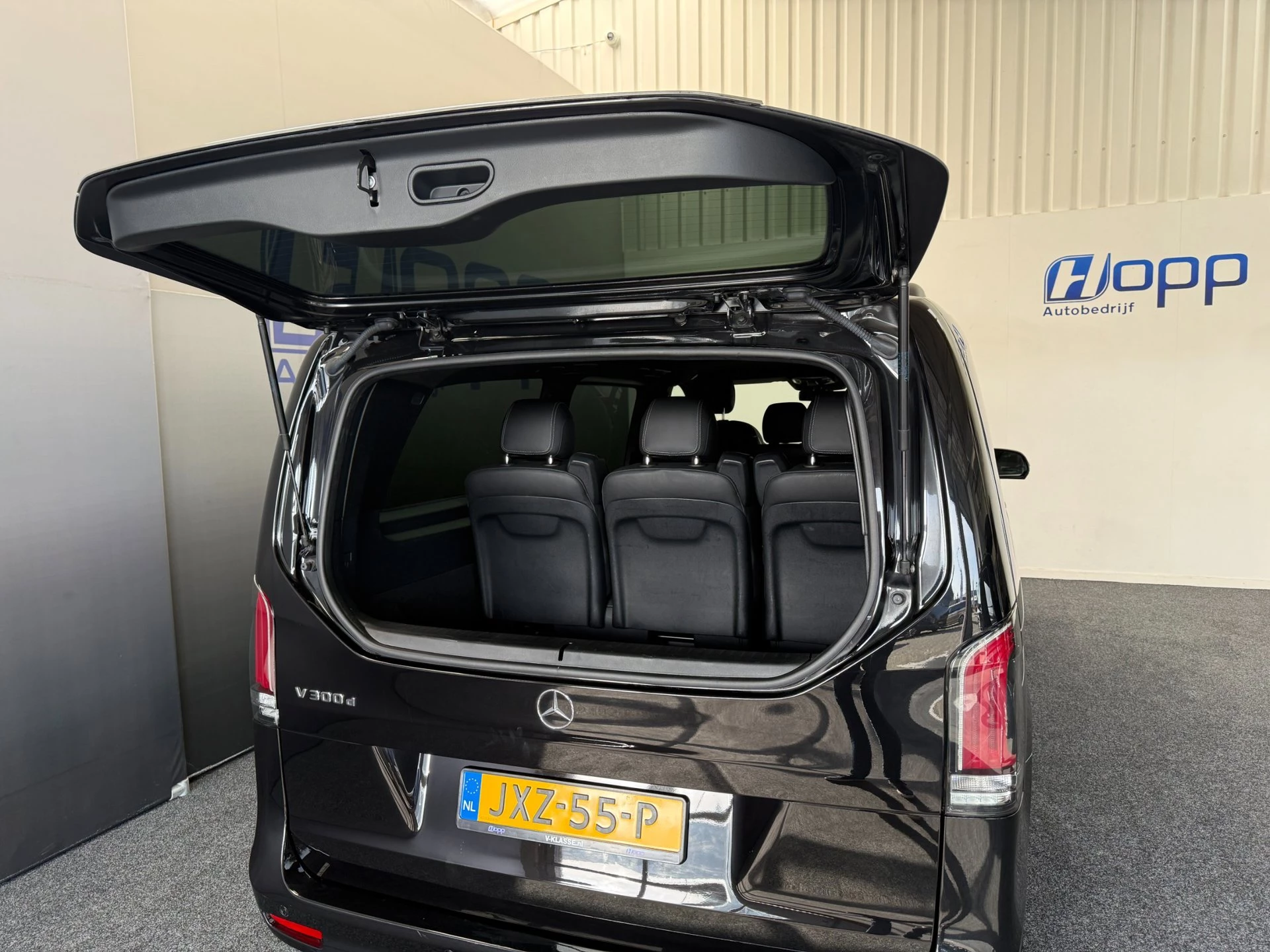 Hoofdafbeelding Mercedes-Benz 300