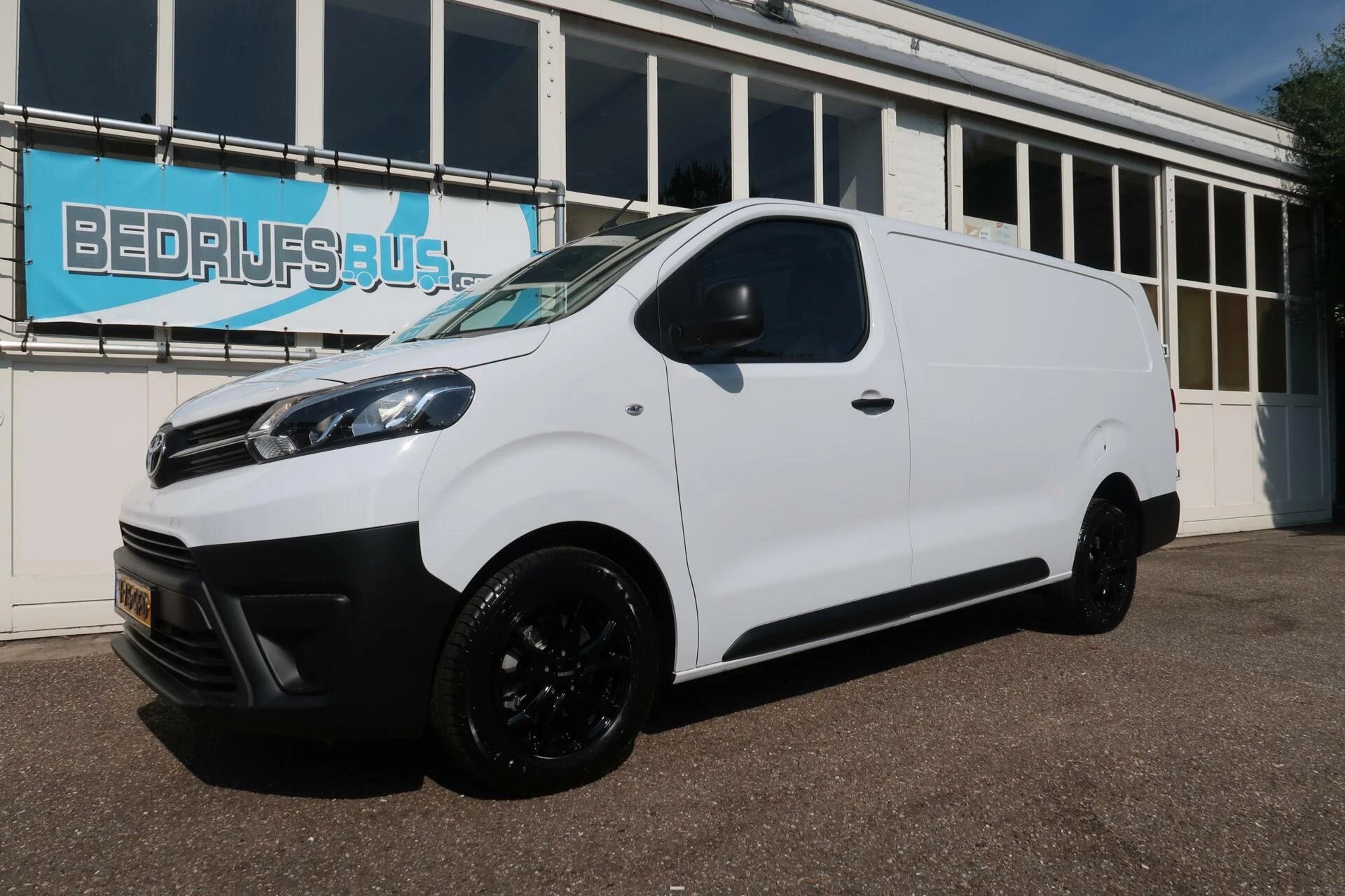 Hoofdafbeelding Toyota ProAce