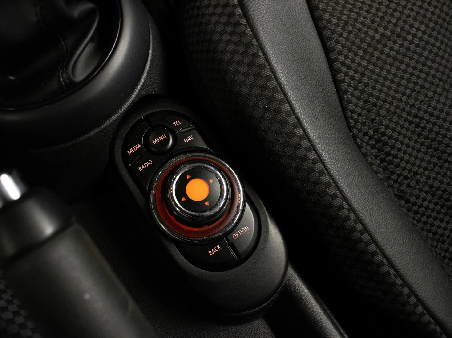 Hoofdafbeelding MINI One