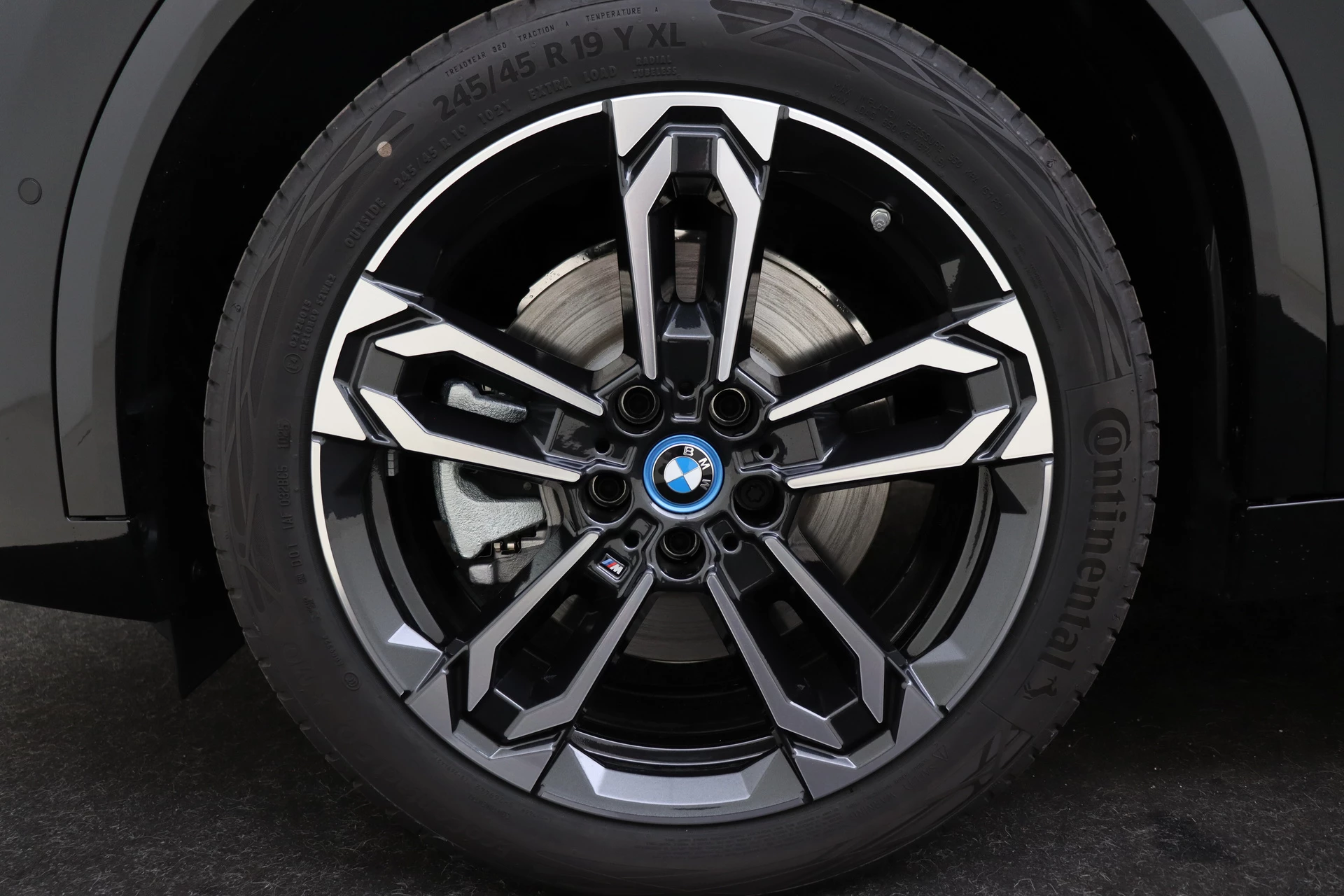 Hoofdafbeelding BMW iX2