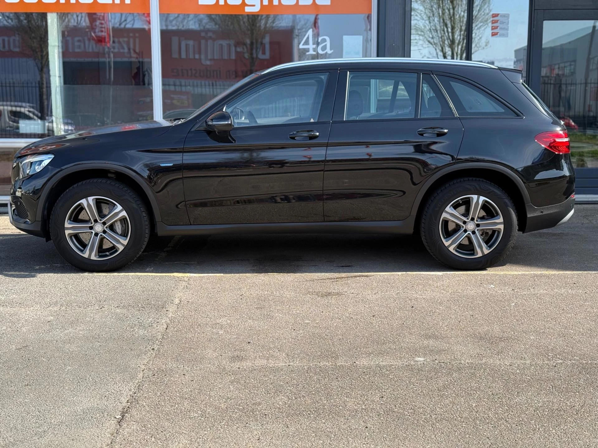 Hoofdafbeelding Mercedes-Benz GLC
